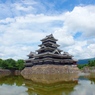 晴天の松本城
