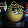 四尺玉据え付け模様（テレビ画面)