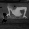 5622　壁の履歴（performance　by　Anna　Gabriele）