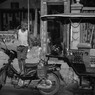 靴は履かない　