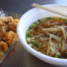 醤油ラーメンと鶏肉の唐揚げ1 2018 DSC-T77