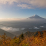 富士と紅葉、１