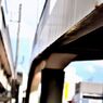 橋の下