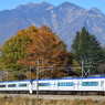 八ヶ岳を背に