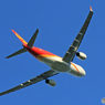 「良い空～」 香港航空 A330-343 B-LHD離陸します