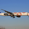 「青が好き」 STAR WARS 777 JA789A Landing 