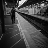 朝の駅