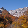 青空と山並み