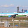 「聖夜」 UZBEKISTAN 767-33P Takeoff 