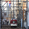 ビルの谷間