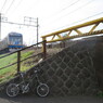 静岡鉄道　電車とモールトン