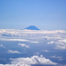 ☮雲の上から ・ ☮富士山を観る