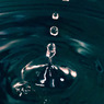 キッチンで水滴02