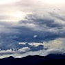 雲、空を通り過ぎ去る①