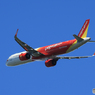 「真青の空」Vietjet  A321-271N VN-A653  飛び立ちです