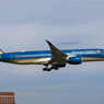 「青が好き」Vietnam A350-941 VN-A893   Landing