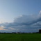 雲描く夕暮れの田園