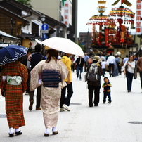 絢爛豪華、高岡御車山祭