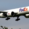 着陸（113）FedEx 777-FS2 
