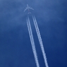 飛行機雲☮ASIANA ７４７ジャンボ機