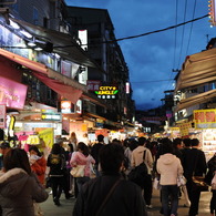 夜市入り口