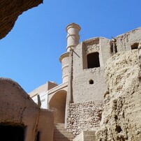 廃墟のカラナグ要塞～イラン Kharanagh Citadel 