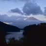 田貫湖と赤富士