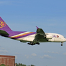 「ぶるー」 THAI A380-841 HS-TUB 到着