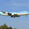 [青い空]Korean Cargo 747-8 HL7617着陸