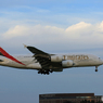 「すかい」 Emirates A380-861 A6-EUM 到着