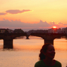 イタリア旅日記：フィレンツェ・アルノ川の夕日：写真句