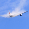 ☀「青い空」が一番 JAL 777飛ぶ ベイパー