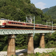 臨時列車「一村一山」号！