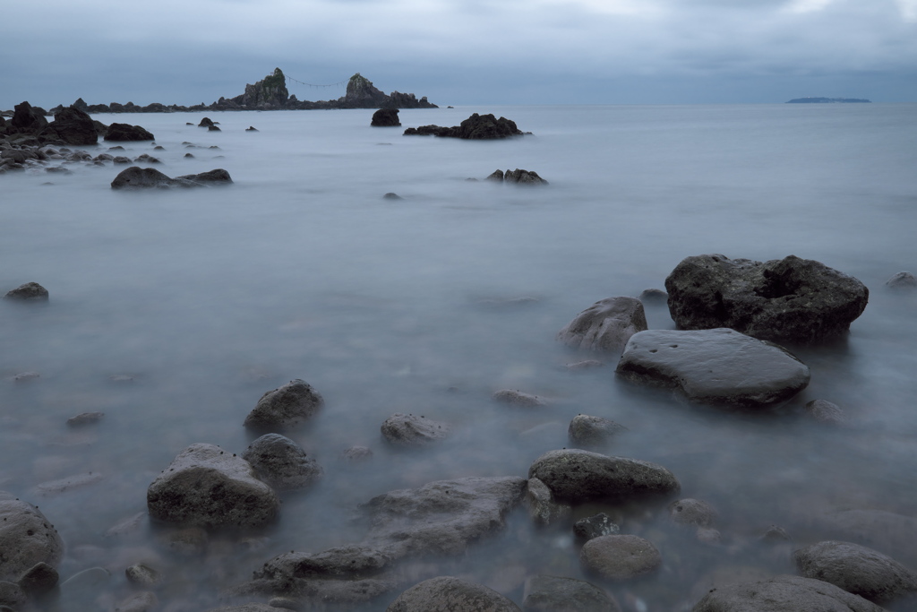 三ツ石（真鶴半島）