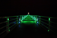 闇に続く橋