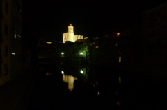 ジローナ　中世の街並み　夜景