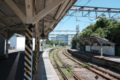 鶴見線浅野駅