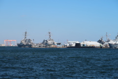 横須賀海軍基地