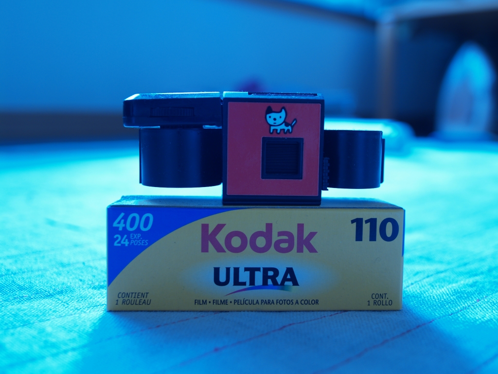 TOY CAMERA