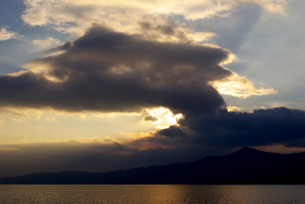 琵琶湖の夕陽