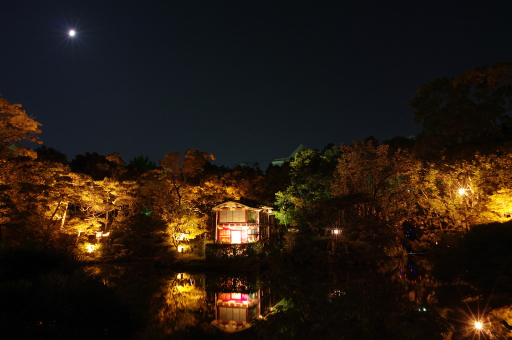 月の船屋形