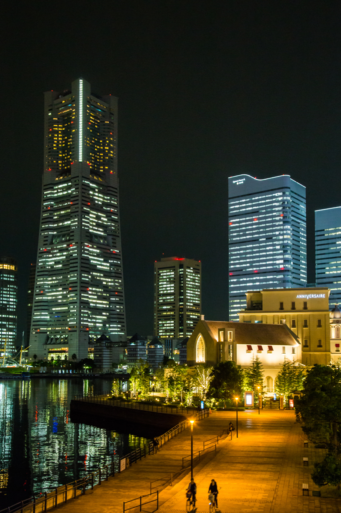 横浜みなとみらいの夜景