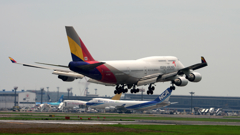 ASIANA 747