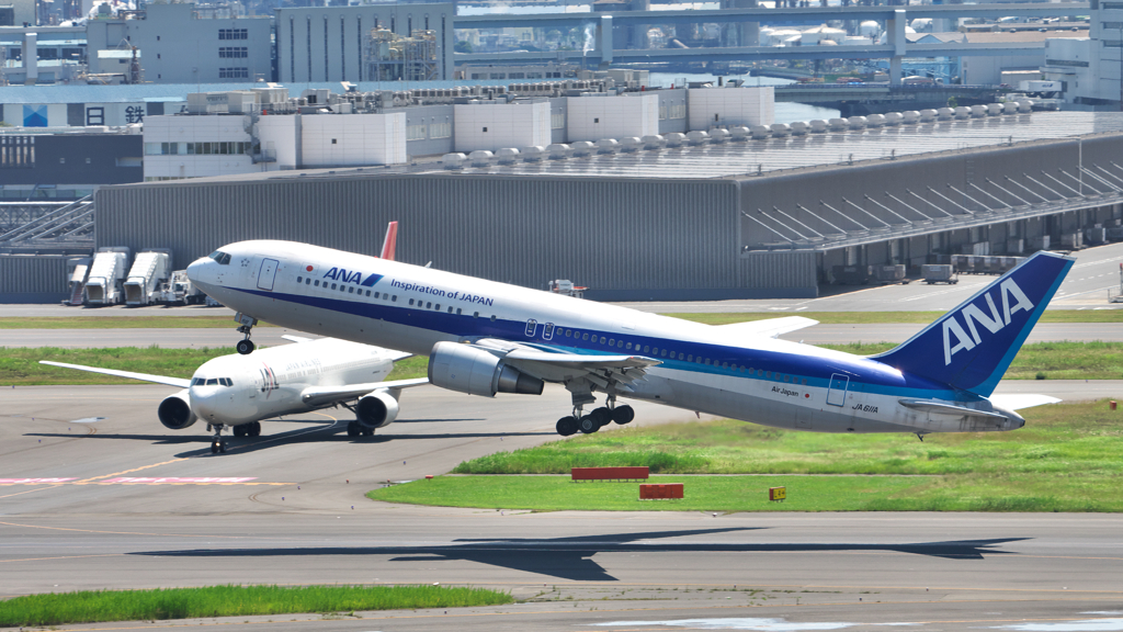 767 HANEDA