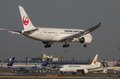 JAL JAL
