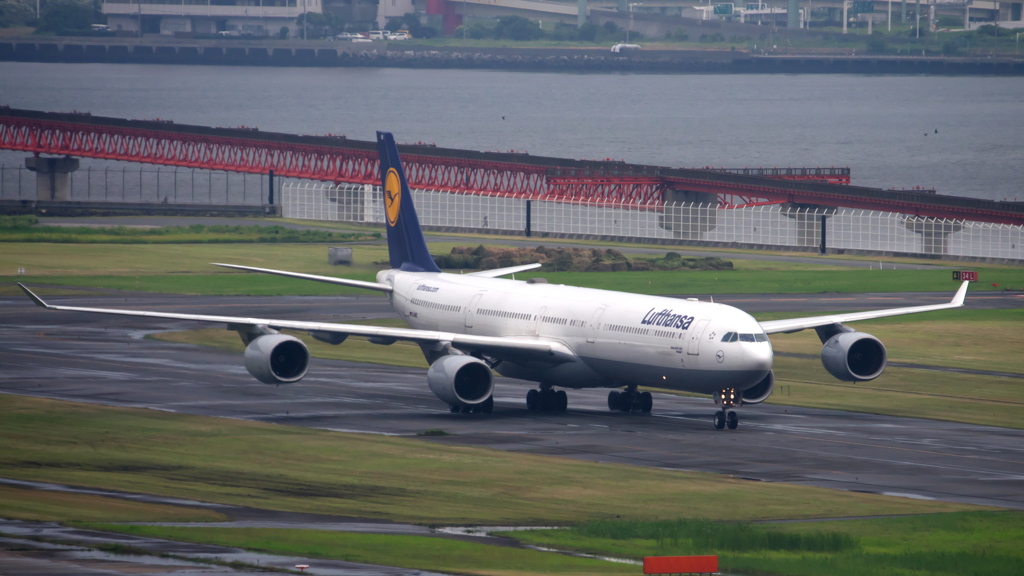 A340-600