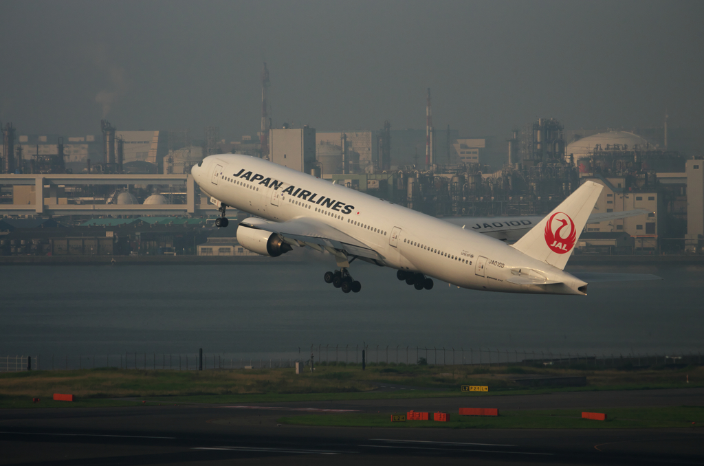 777 テイクオフ
