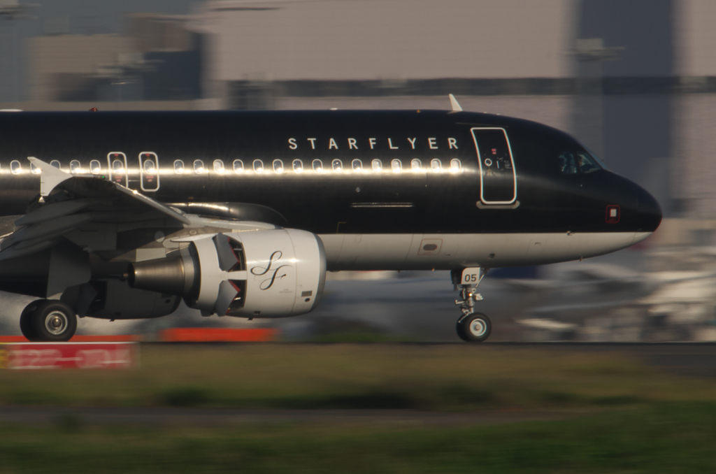 一閃　STARFLTER