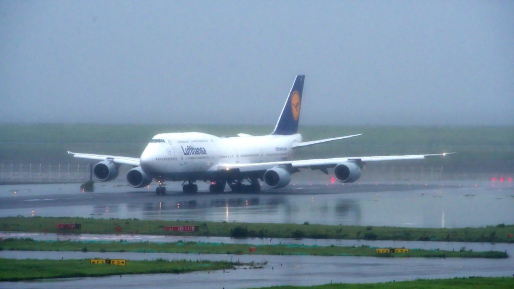 RunWay End