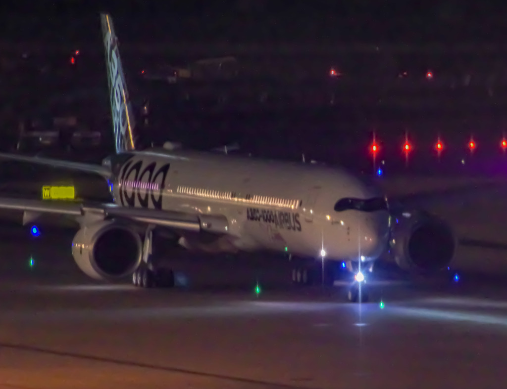 A350-1000